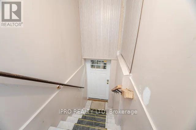 Building Photo - 92 Reed Dr