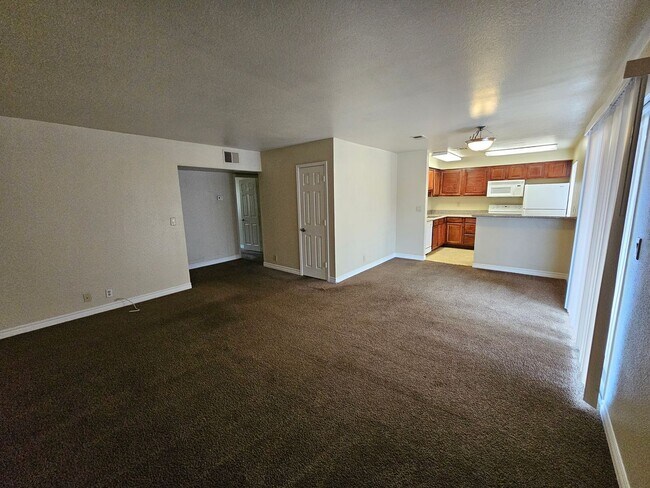 Foto del edificio - 2 Bedroom Condo located at Bella Vita!!