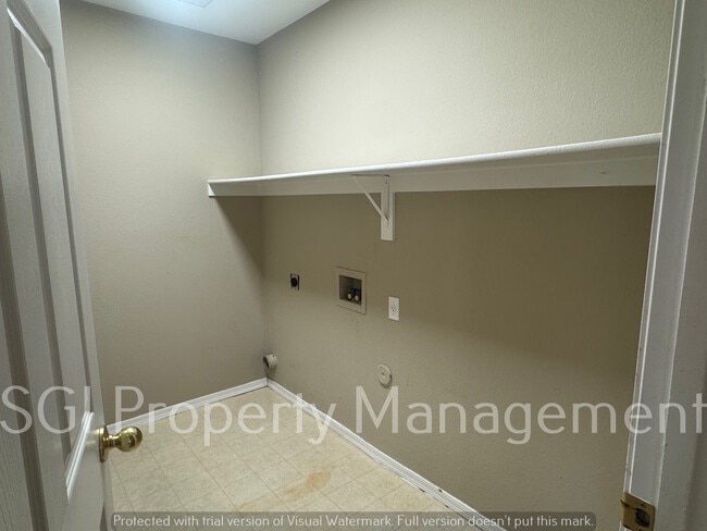 Building Photo - 3569 W Chama Dr