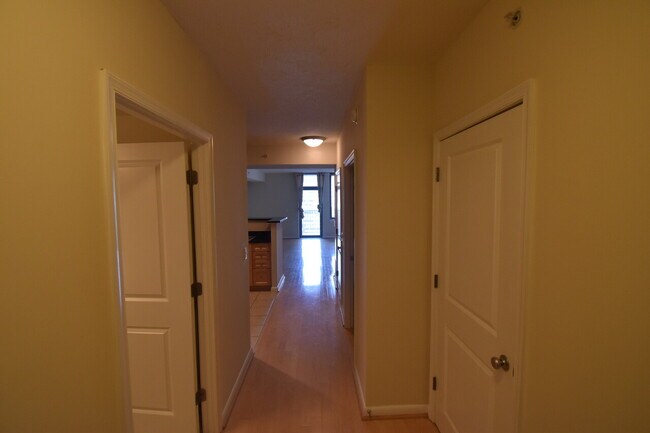 Foto del edificio - The Continental