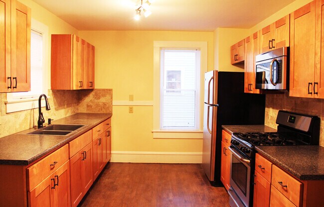 Building Photo - 23 West Ln