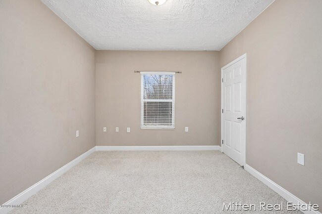 dormitorio 2 - 6026 E Fieldstone Hills Dr