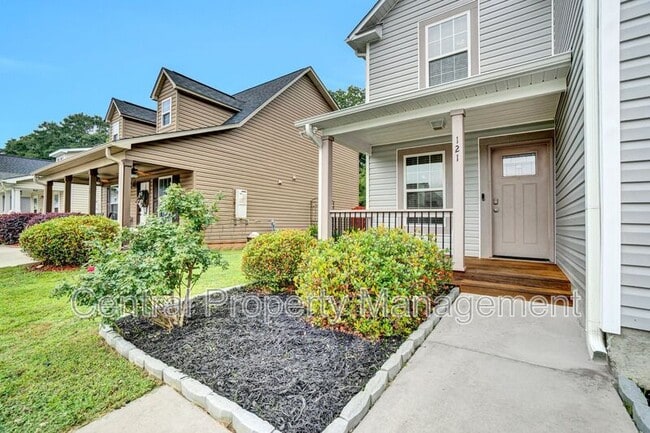 Building Photo - 121 Crown Ct