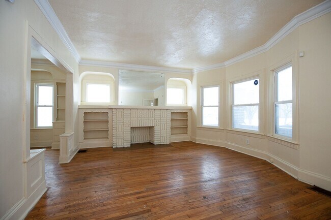 Foto del edificio - 3331 E 140th St