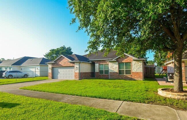 Building Photo - 3732 Kilkenny Dr