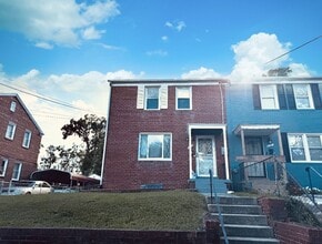 Building Photo - 4123 24th Ave