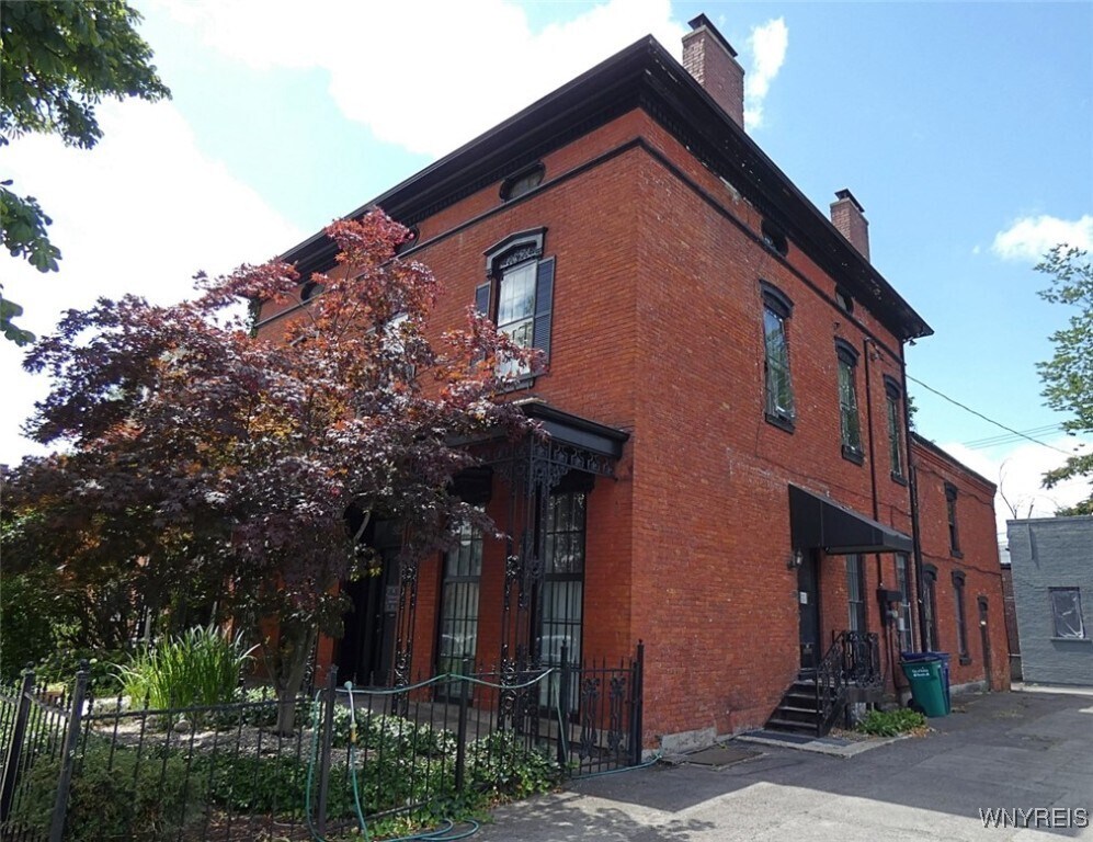 Foto principal - 522 Franklin St