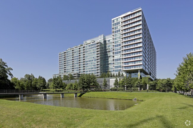 Optima Old Orchard Woods Apartments Skokie Il Building Optima Old Orchard Woods