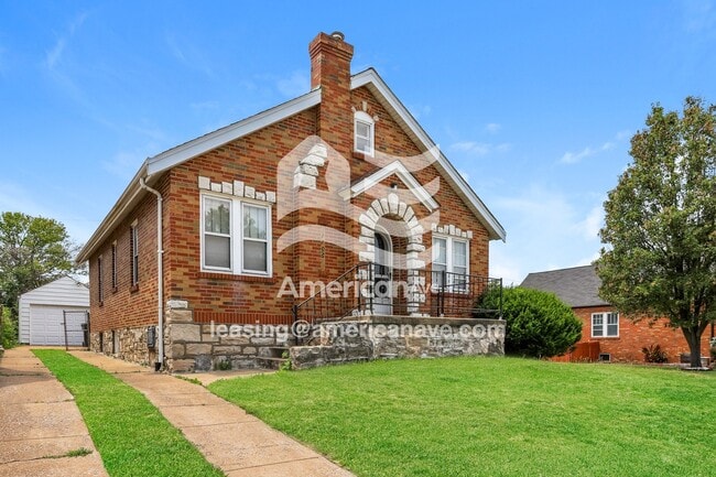 Building Photo - 1706 Veronica Ave