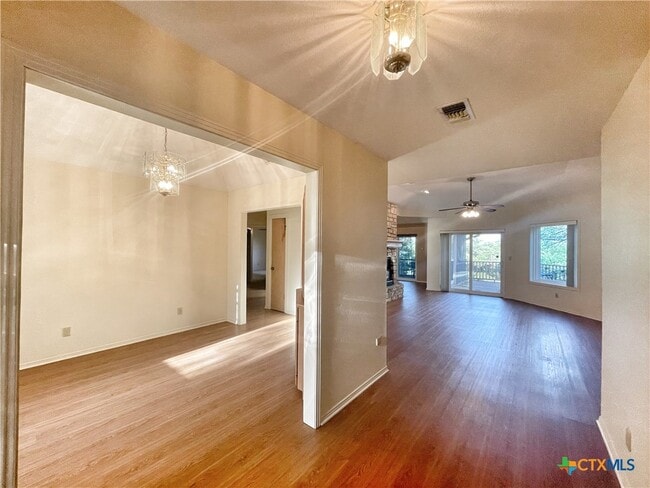 Foto del edificio - 591 Wild Turkey Run