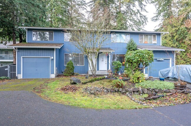 Foto del edificio - Spacious 3 Bedroom Home in Bremerton!
