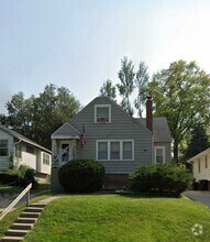 Building Photo - 4661 Pacific St