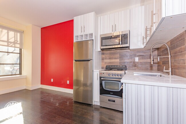 Foto del edificio - 519 Eastern Pkwy
