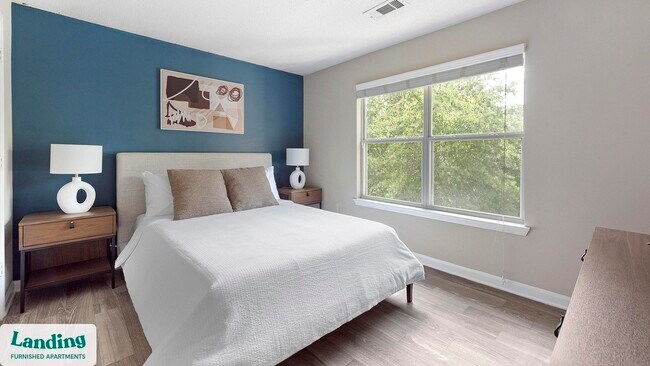 Foto del edificio - 300 Long Shoals Rd