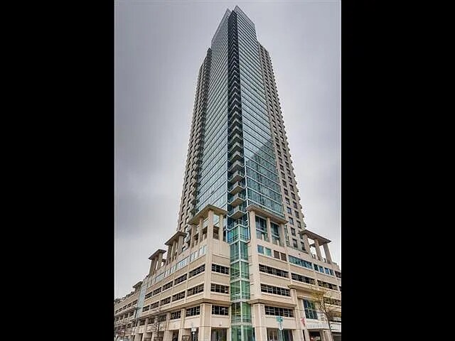 Foto principal - 300 Bowie St