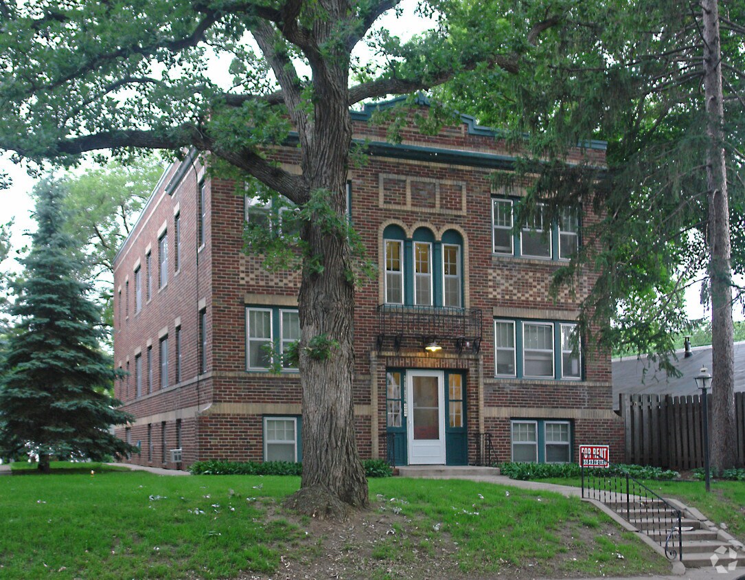 Primary Photo - 4410 Beard Ave