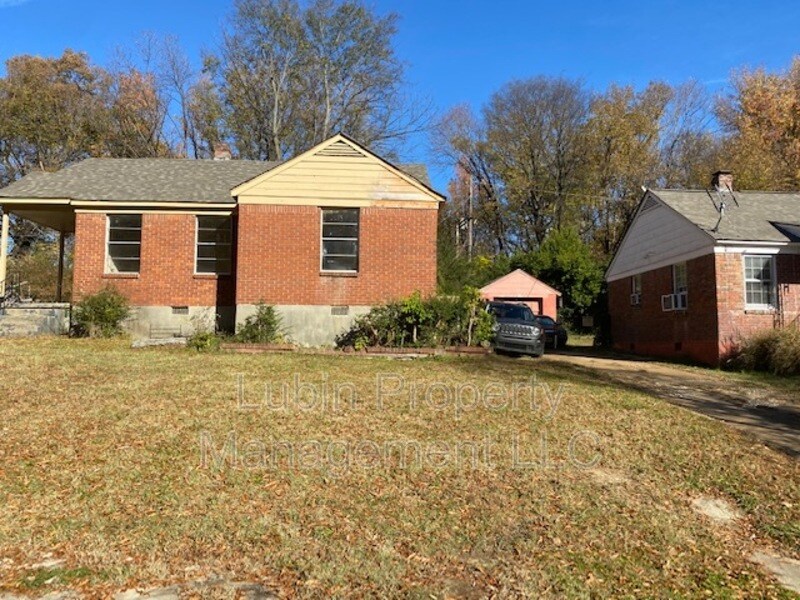 Primary Photo - 2248 Malone Ave