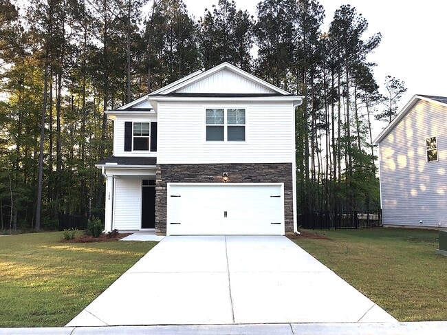 Building Photo - 146 Blackstone Dr