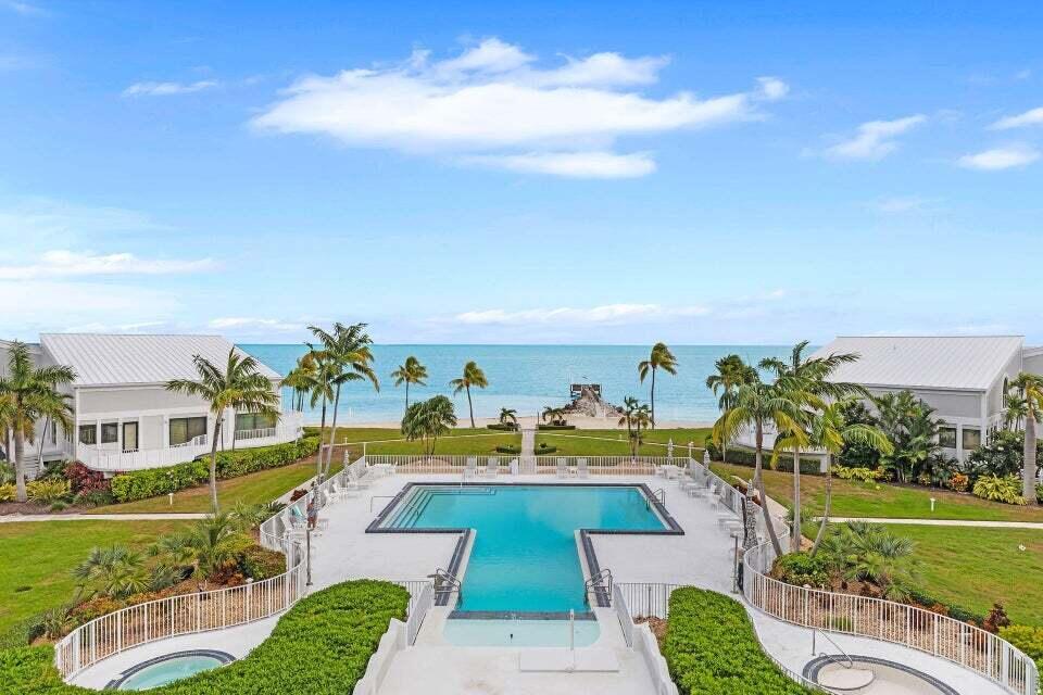 Foto del edificio - 799 W Ocean Dr