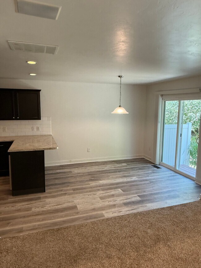Foto del edificio - 14285 South Side Hill Ln