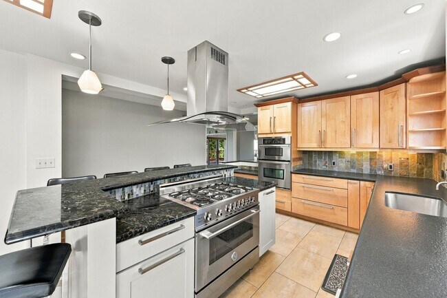Foto del edificio - 15799 Apollo Heights Ct