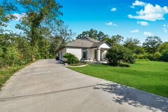 Building Photo - 4819 Sherri Ln