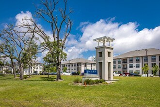 Building Photo - 2501 Bienville Blvd