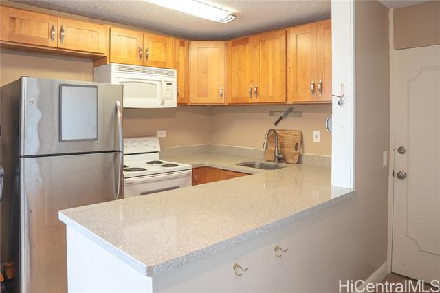 Building Photo - 796 Isenberg St