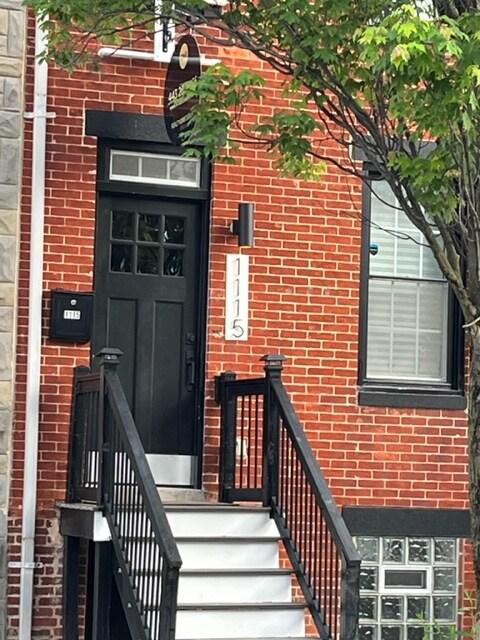 Foto principal - 1115 W Lombard St