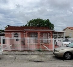 Building Photo - 3500 NW 16th St