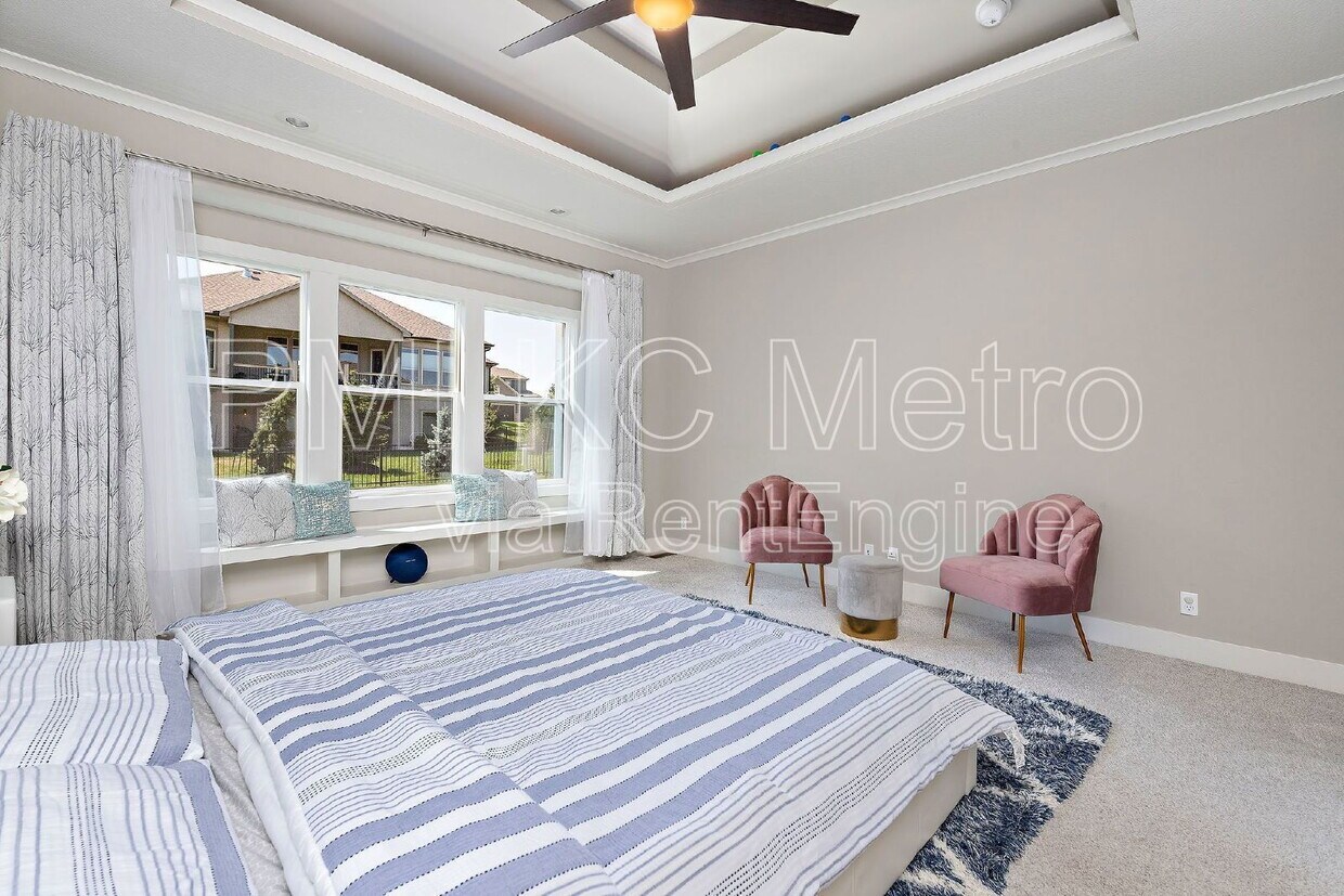 Primary Photo - 15708 Canterbury St