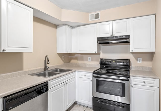 Building Photo - Riviera Apartments