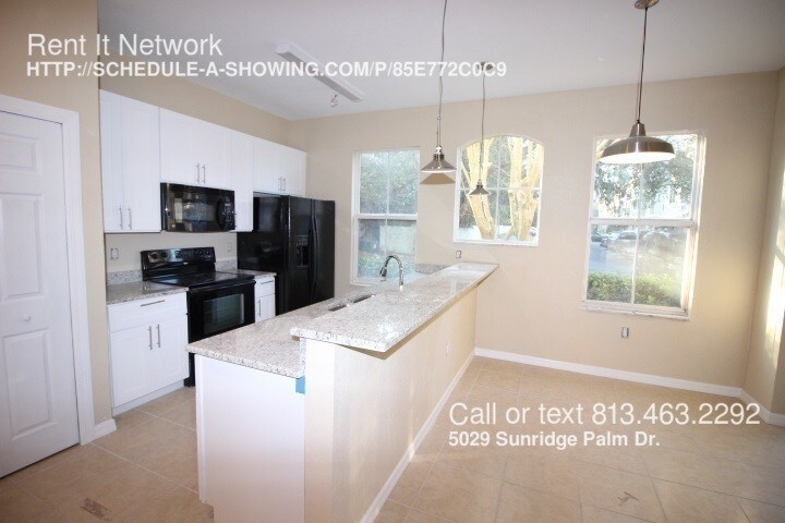 Primary Photo - 5029 Sunridge Palms Dr