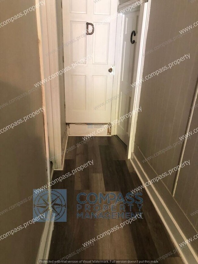 Building Photo - $995.00 - 1 Bedroom, 1 Bathroom Apartment