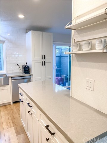 Building Photo - 33 Seabird Ct