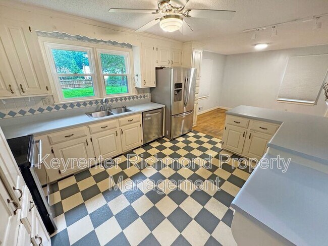 Foto del edificio - 2304 Carrollwood Ct