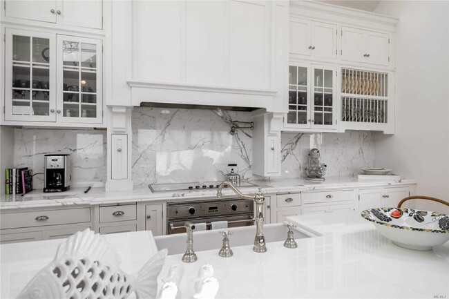 Building Photo - 2 Beach Plum Ln