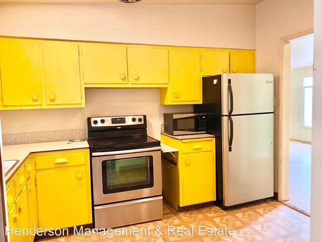 Building Photo - 4 br, 2 bath House - 842 Balsam Lane