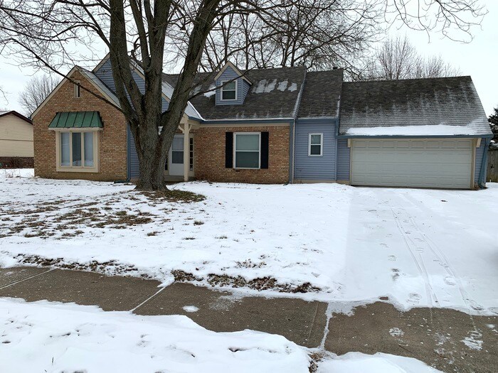 Foto principal - Fantastic Home in Lawrence Township!