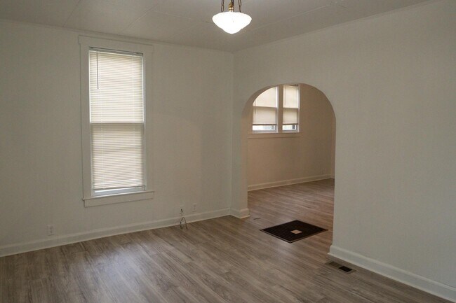 Foto del edificio - 1407 NW Jackson St