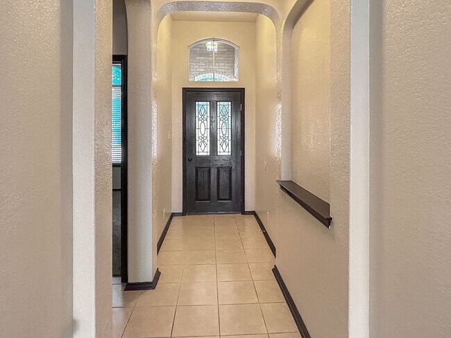 Foto del edificio - One-Story Home with Office in Bridlewood P...