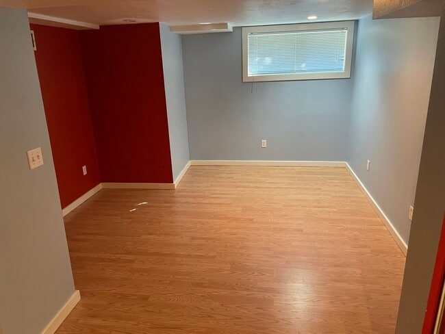 Building Photo - Beautiful Basement Apartment on Capital Hill