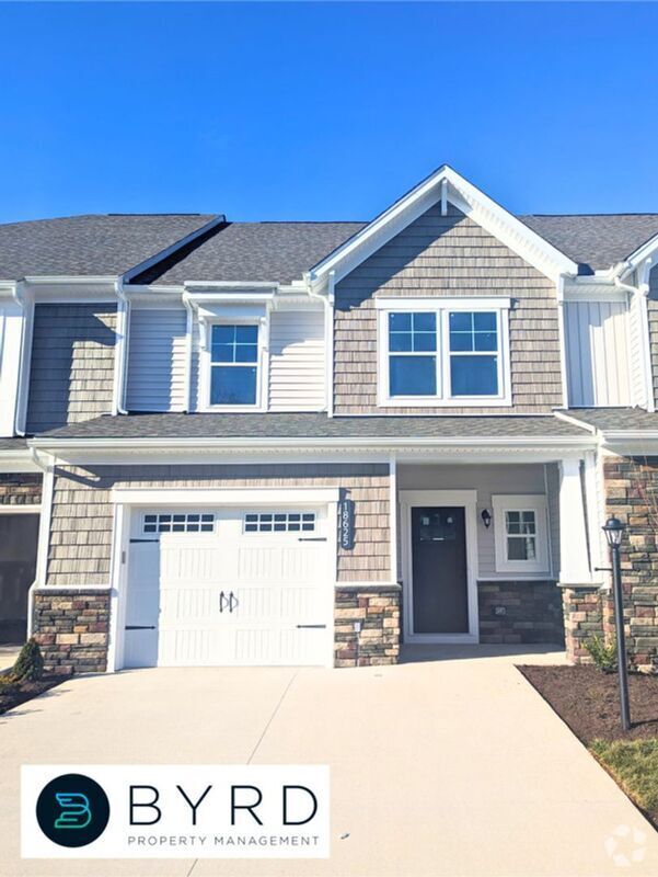 Building Photo - 18625 Palisades Rdg