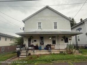 Building Photo - 438 14th Ave