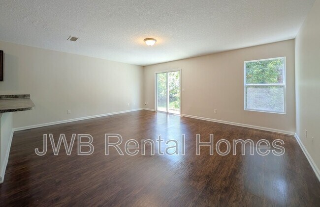 Foto del edificio - 6502 Timmerman Ct