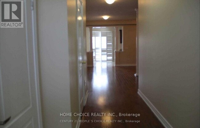 Building Photo - 66 Speedwell St