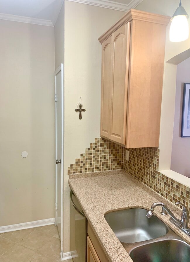 Kitchen 2 - 9850 Pagewood Ln