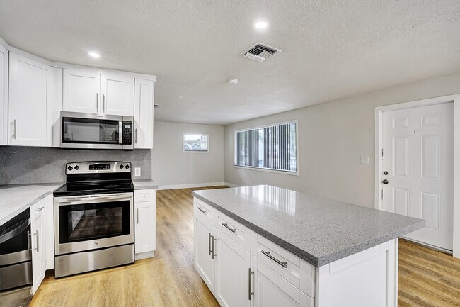Foto del edificio - 434 SW 9th St