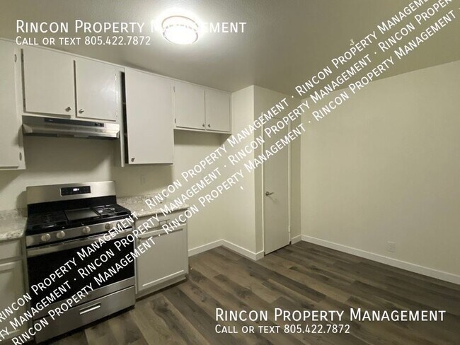 Building Photo - Newly Updated Two Bedroom Home--Oxnard