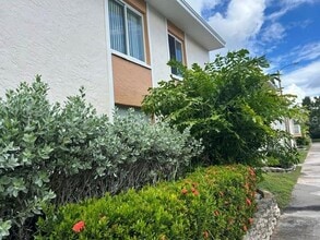 Building Photo - 9940 7th Way N